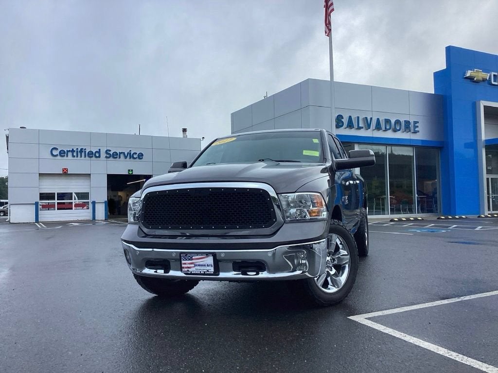 2017 RAM 1500 Big Horn Quad Cab 4x4 6'4" Box