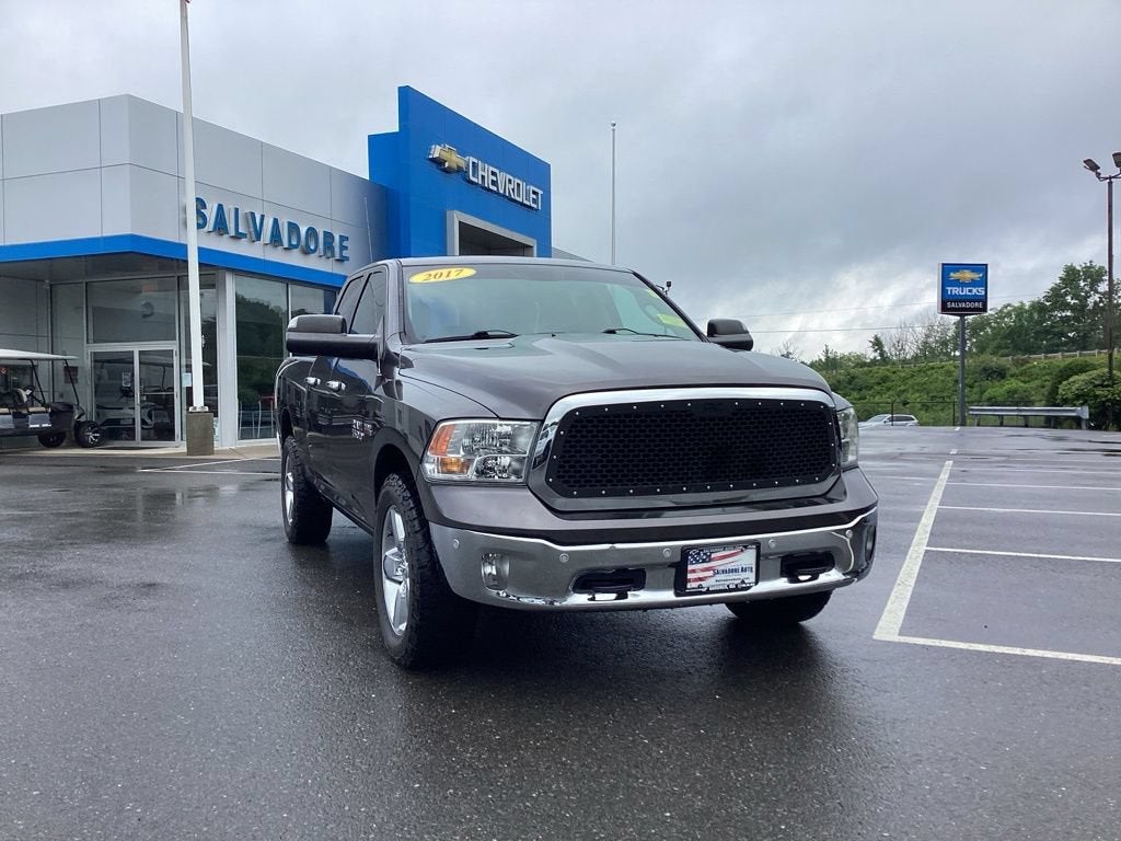 2017 RAM 1500 Big Horn Quad Cab 4x4 6'4" Box
