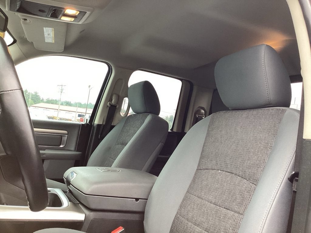 2017 RAM 1500 Big Horn Quad Cab 4x4 6'4" Box