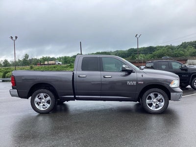2017 RAM 1500 Big Horn Quad Cab 4x4 6'4" Box