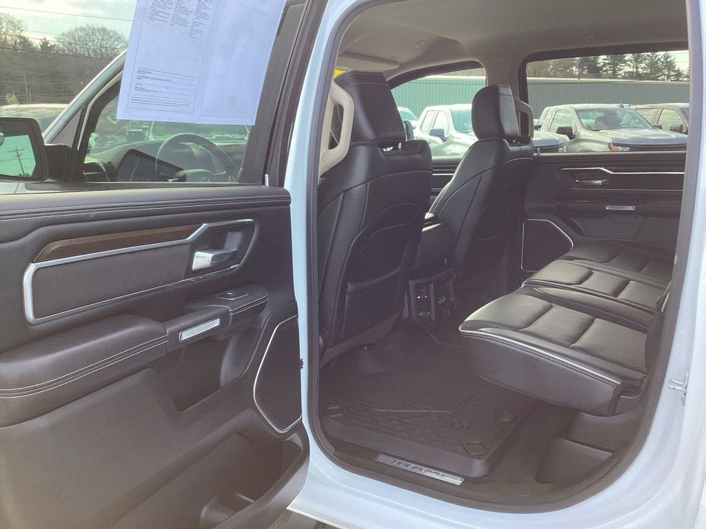 2021 RAM 1500 Laramie Crew Cab 4x4 5'7" Box