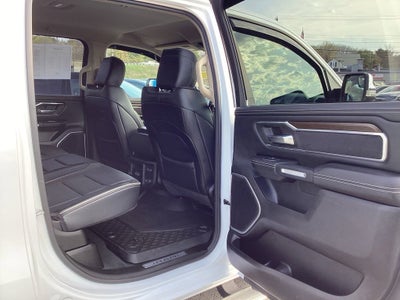 2021 RAM 1500 Laramie Crew Cab 4x4 5'7" Box
