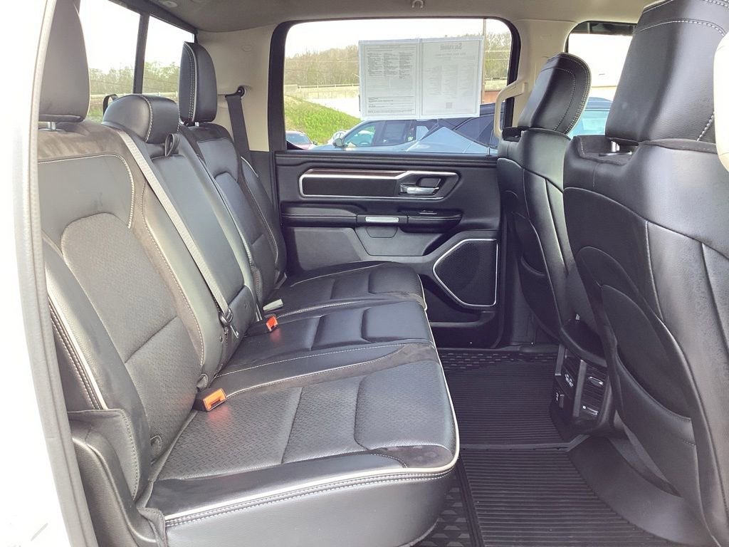 2021 RAM 1500 Laramie Crew Cab 4x4 5'7" Box