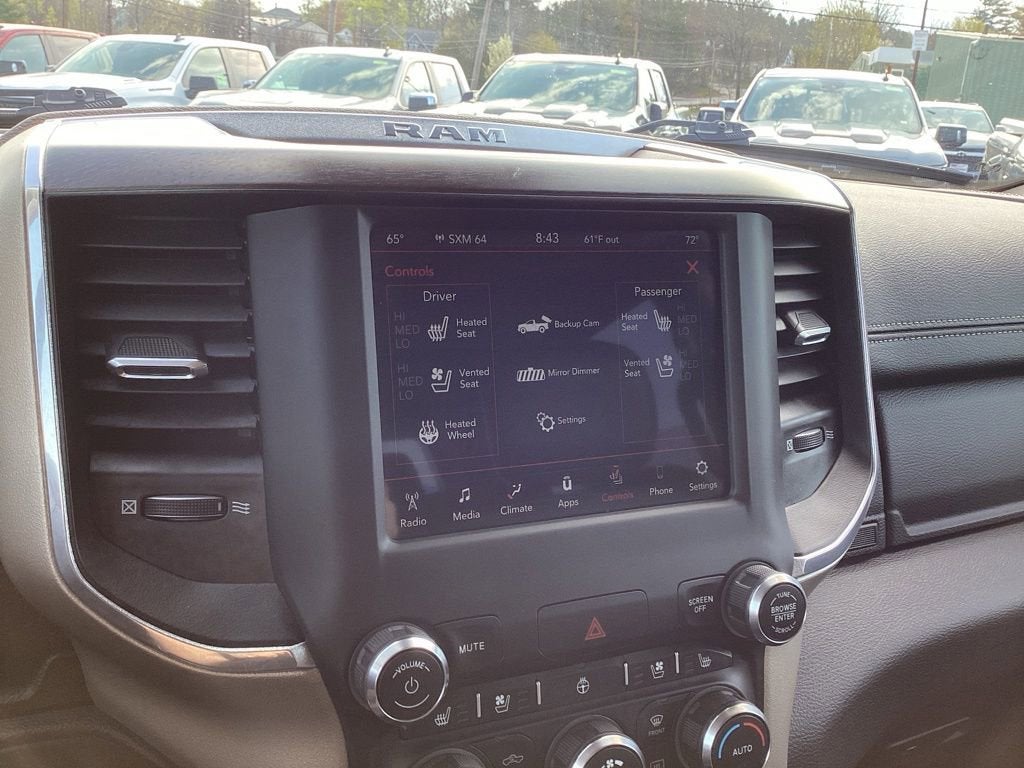 2021 RAM 1500 Laramie Crew Cab 4x4 5'7" Box