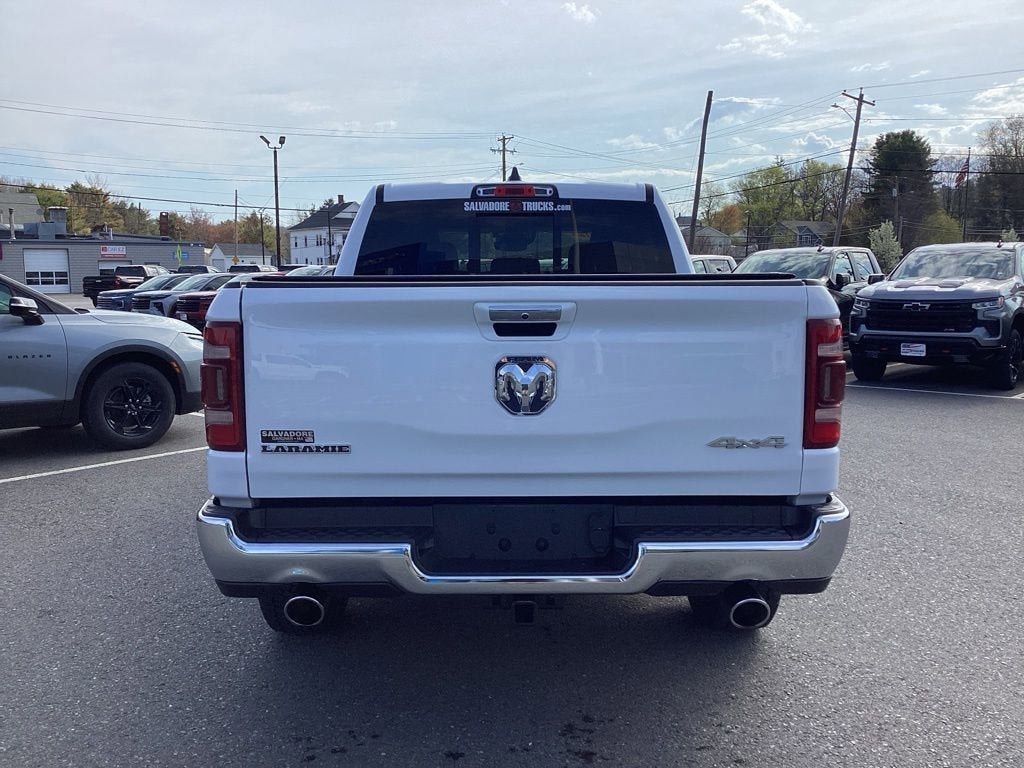 2021 RAM 1500 Laramie Crew Cab 4x4 5'7" Box