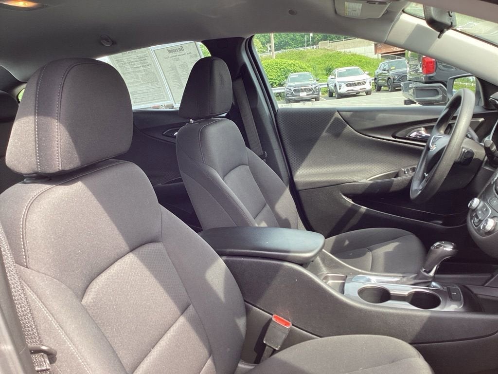 2020 Chevrolet Malibu LS