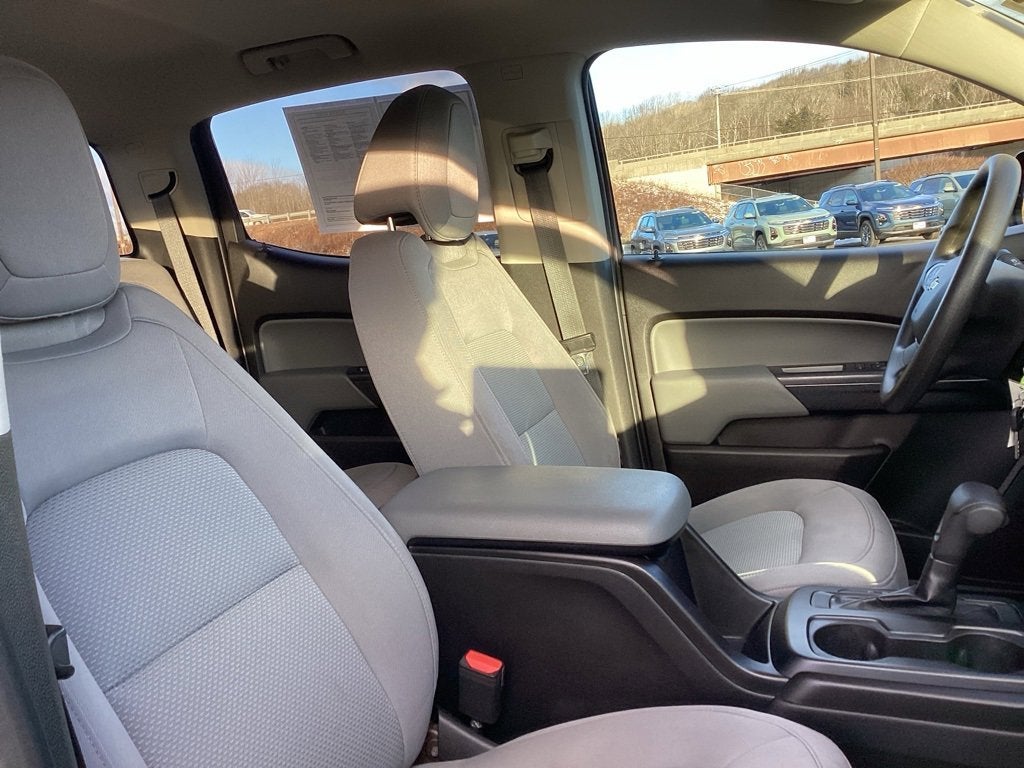 2017 Chevrolet Colorado 2WD WT