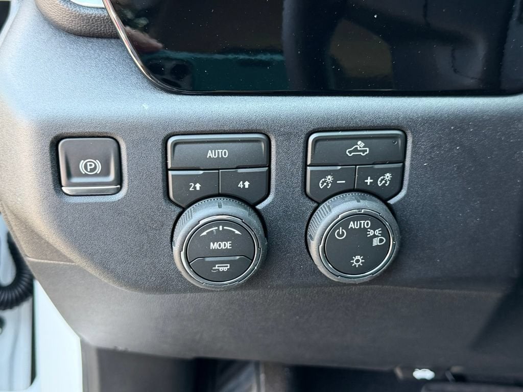 2026 Chevrolet Silverado 1500 LT - Photo 13