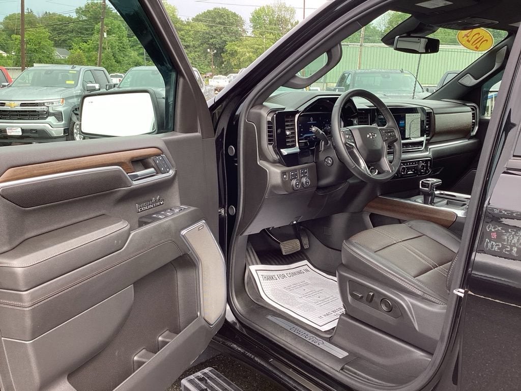 2024 Chevrolet Silverado 1500 High Country