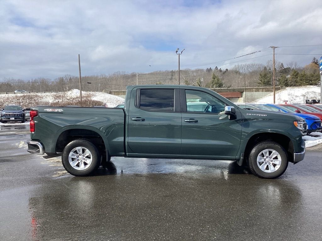 2025 Chevrolet Silverado 1500 LT