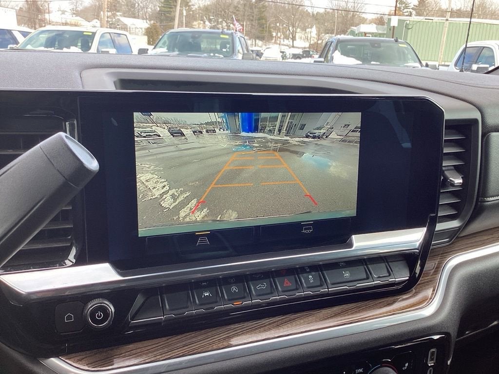 2025 Chevrolet Silverado 1500 LT