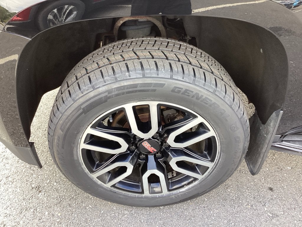 2020 GMC Yukon SLT