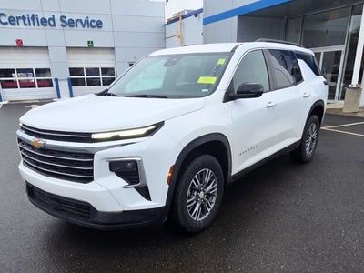 2025 Chevrolet Traverse LT