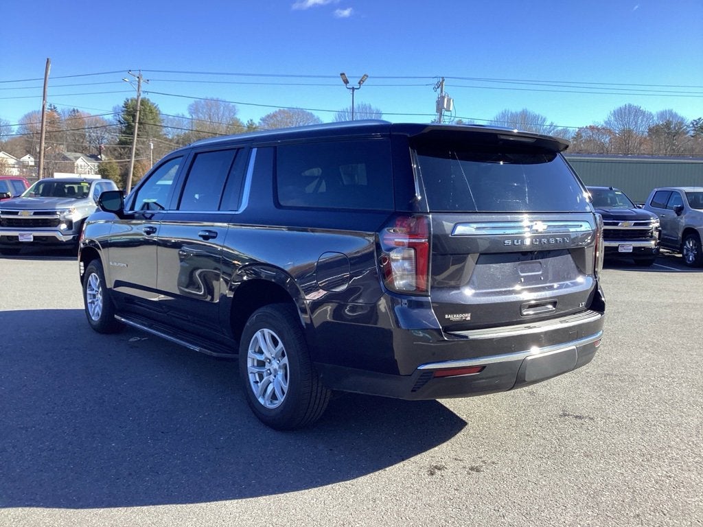 2023 Chevrolet Suburban LT