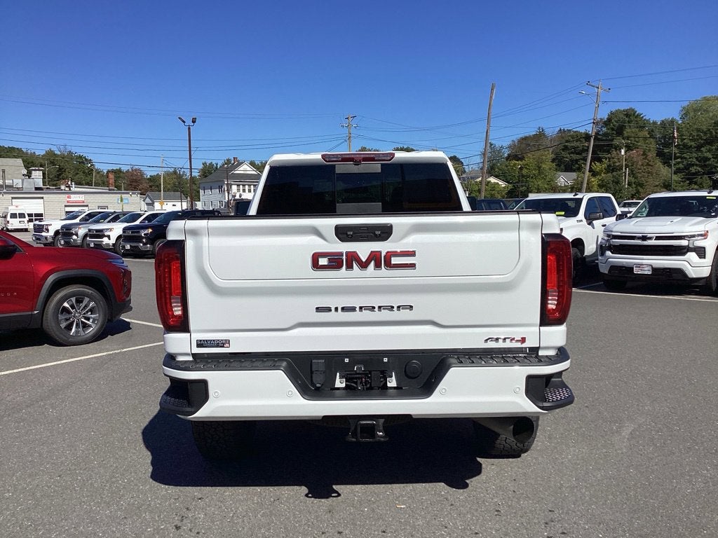 2022 GMC Sierra 2500 HD AT4