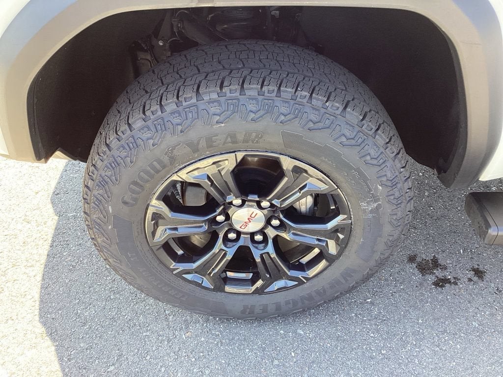 2024 GMC Canyon Elevation