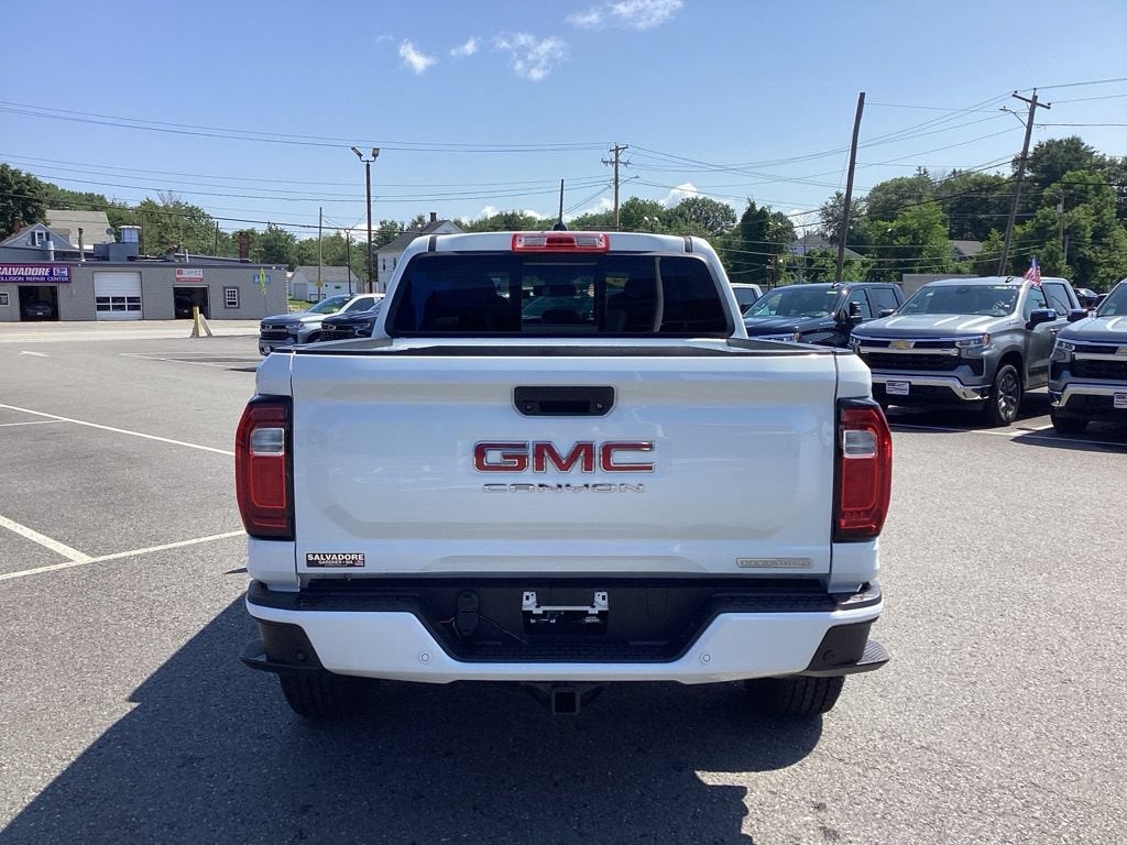2024 GMC Canyon Elevation