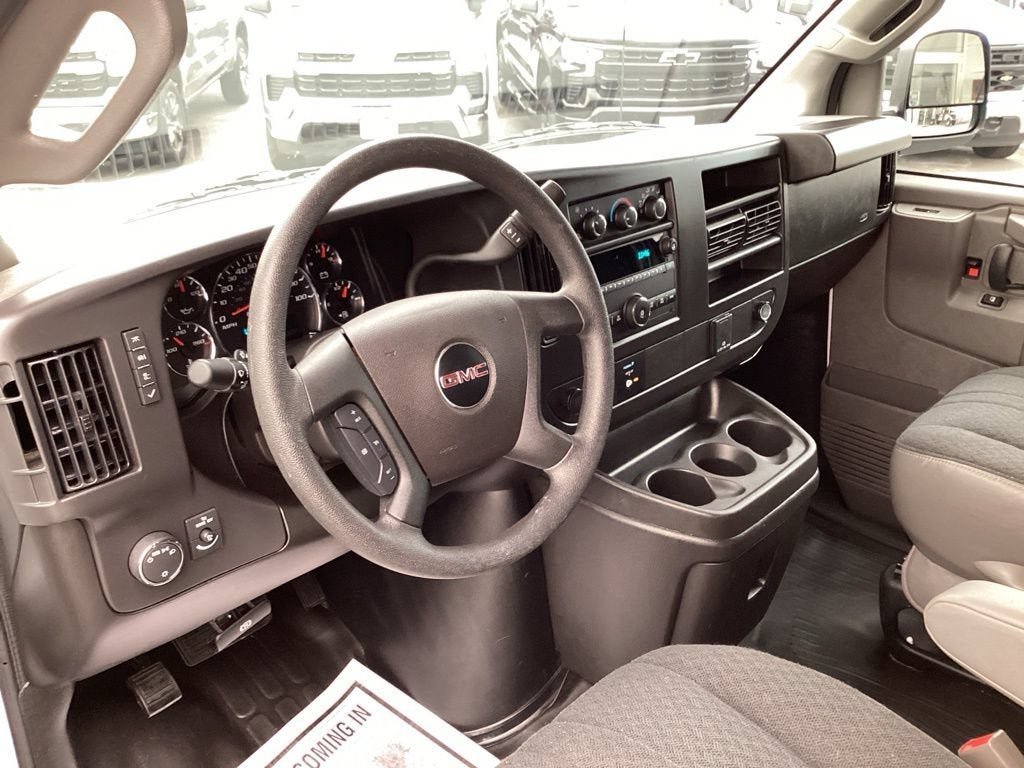 2025 GMC Savana Cargo Work Van