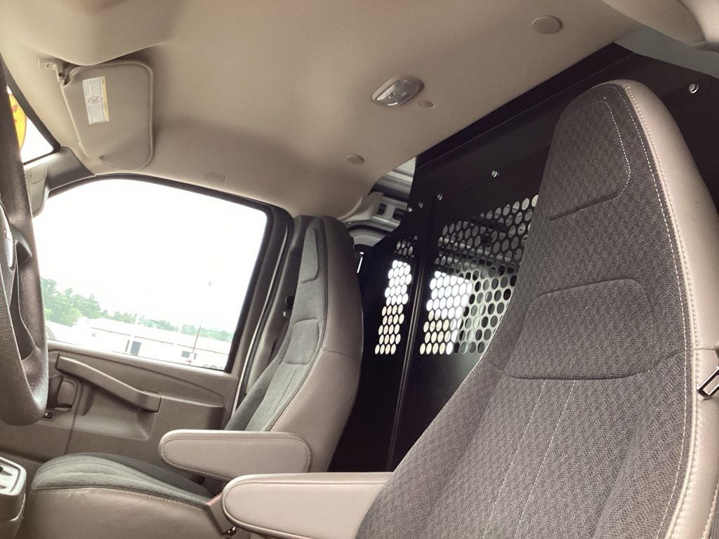 2025 GMC Savana Cargo Work Van