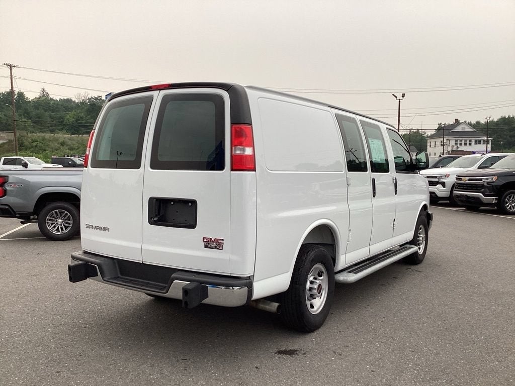2025 GMC Savana Cargo Work Van