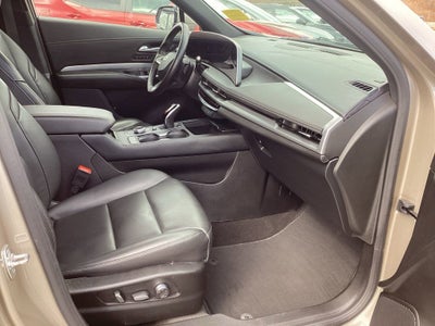 2025 Cadillac XT4 Premium Luxury