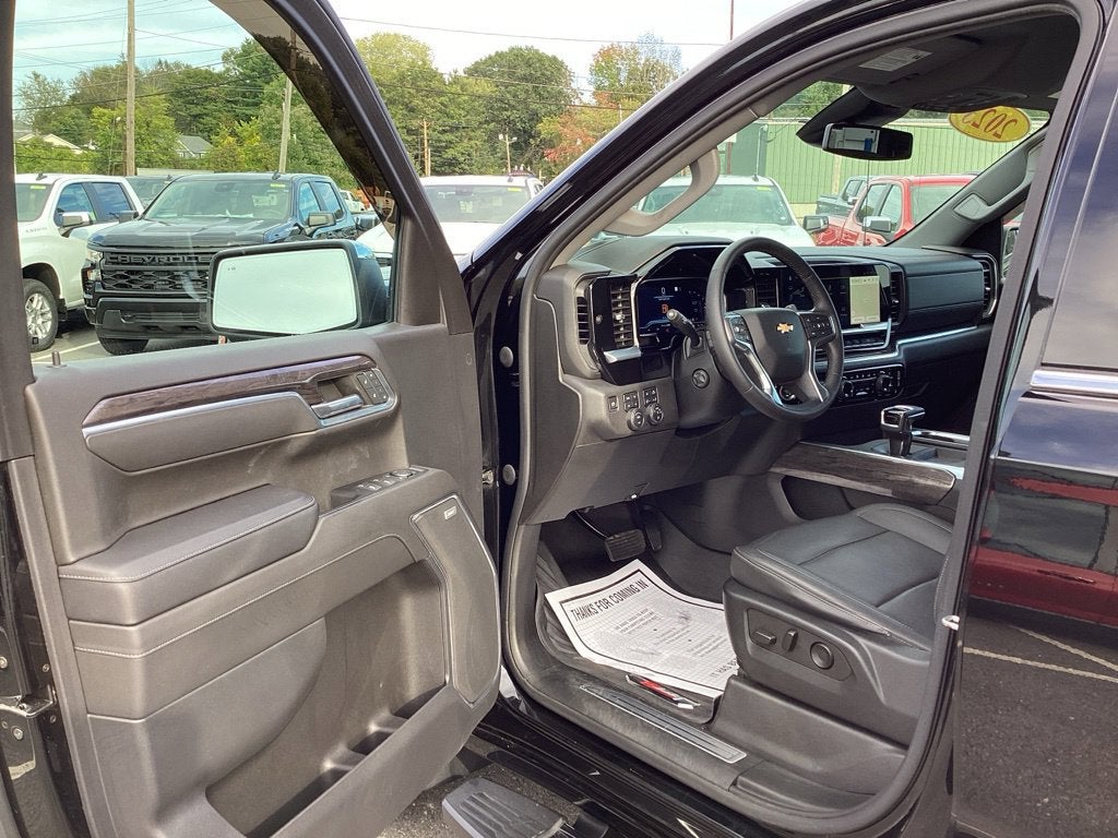 2023 Chevrolet Silverado 1500 LTZ