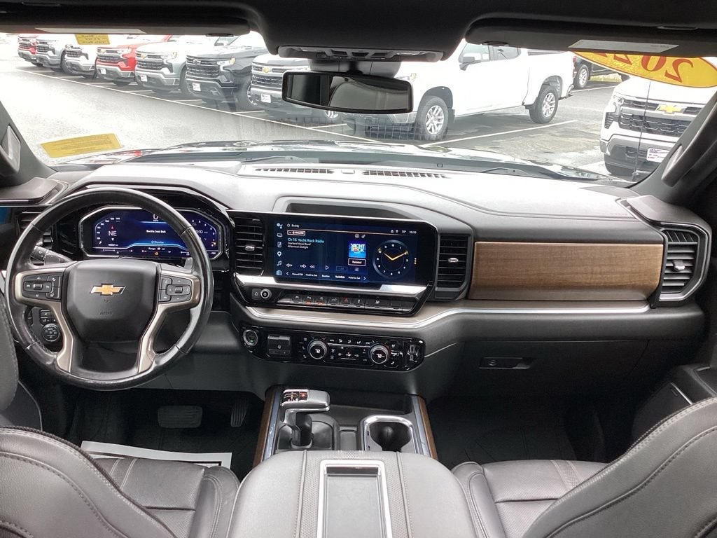 2022 Chevrolet Silverado 1500 High Country