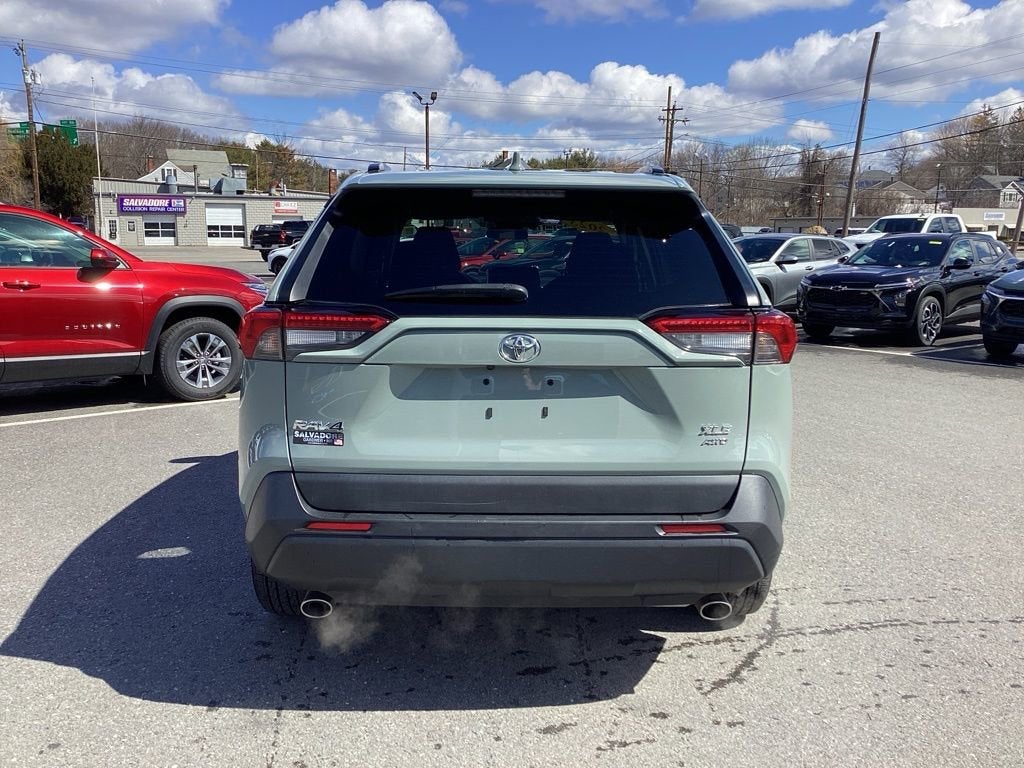2023 Toyota RAV4 XLE