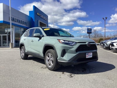 2023 Toyota RAV4 XLE