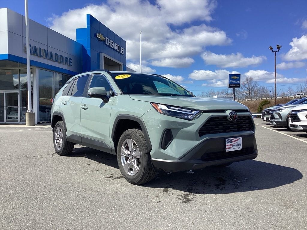 2023 Toyota RAV4 XLE