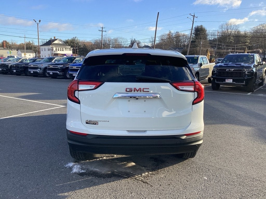 2024 GMC Terrain SLE