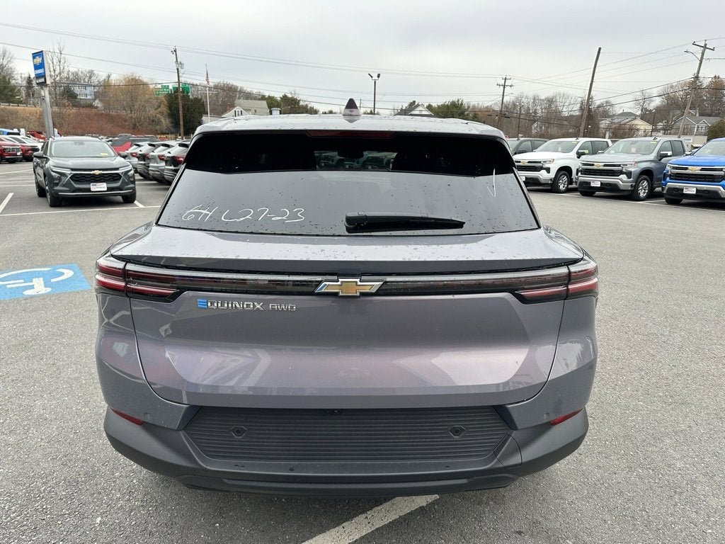 2026 Chevrolet Equinox EV LT