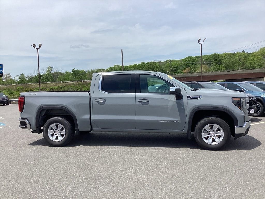 2024 GMC Sierra 1500 SLE