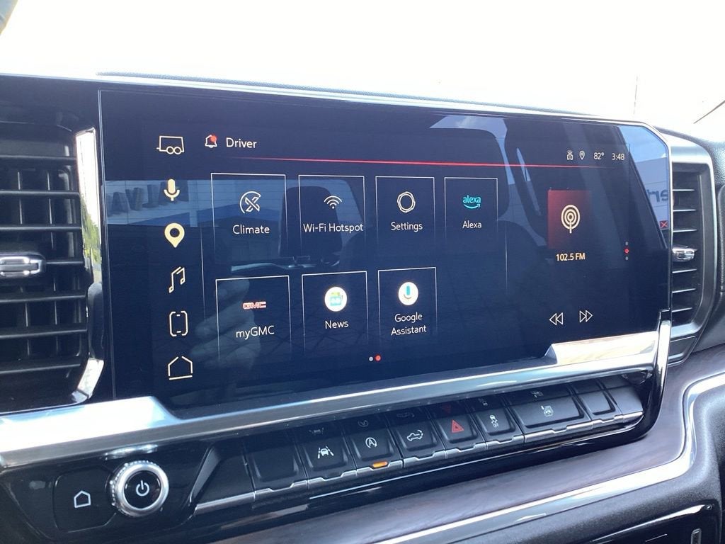 2025 GMC Sierra 1500 SLT