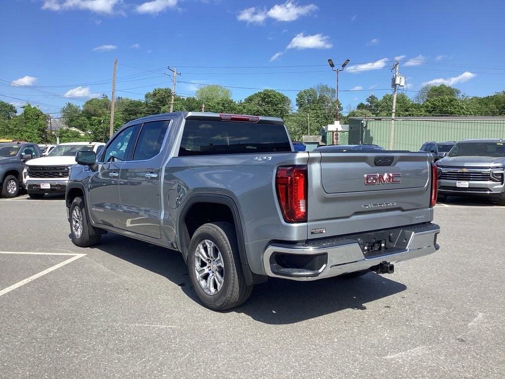 2025 GMC Sierra 1500 SLT