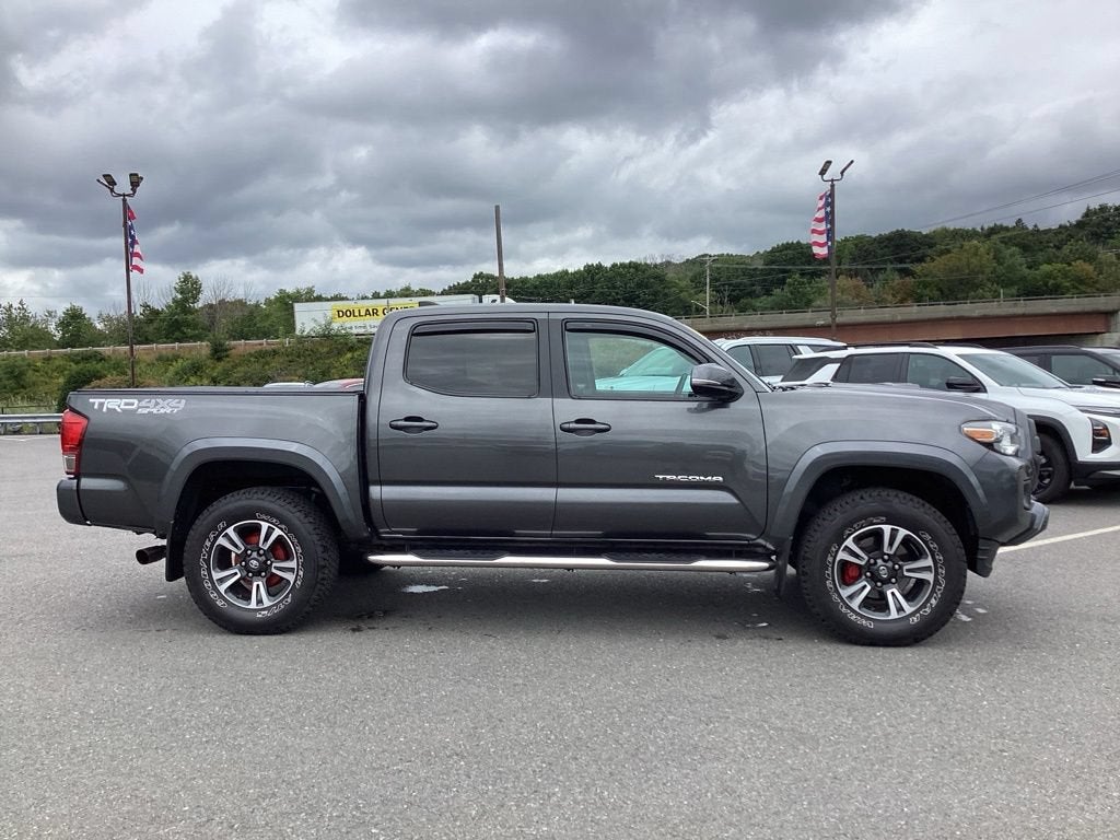 2017 Toyota Tacoma TRD Sport