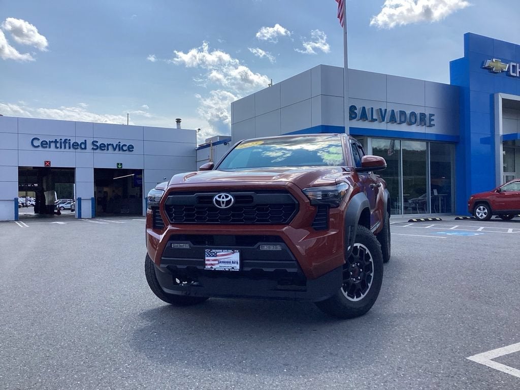 2025 Toyota Tacoma Hybrid TRD Off Road