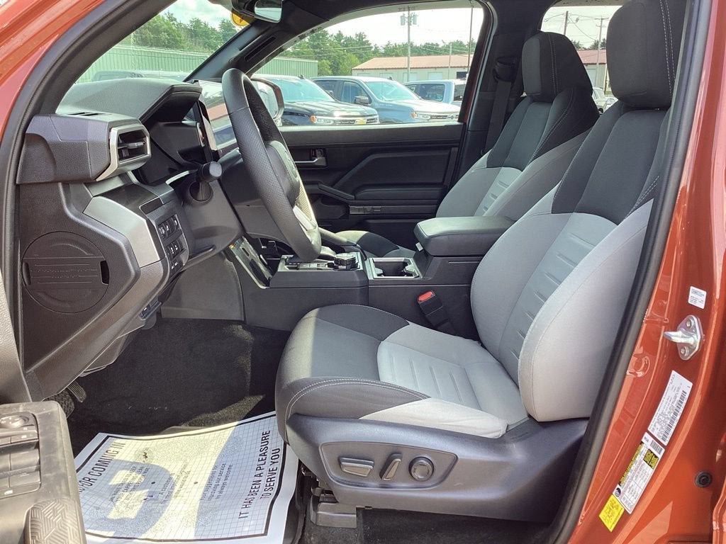 2025 Toyota Tacoma Hybrid TRD Off Road