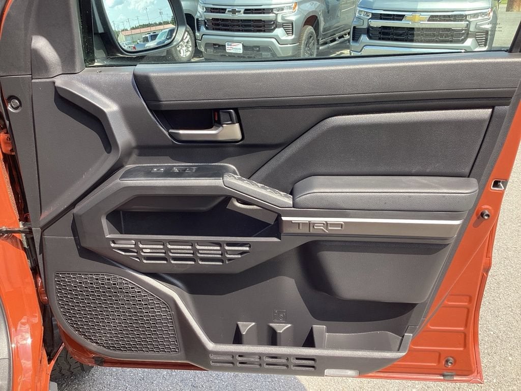 2025 Toyota Tacoma Hybrid TRD Off Road
