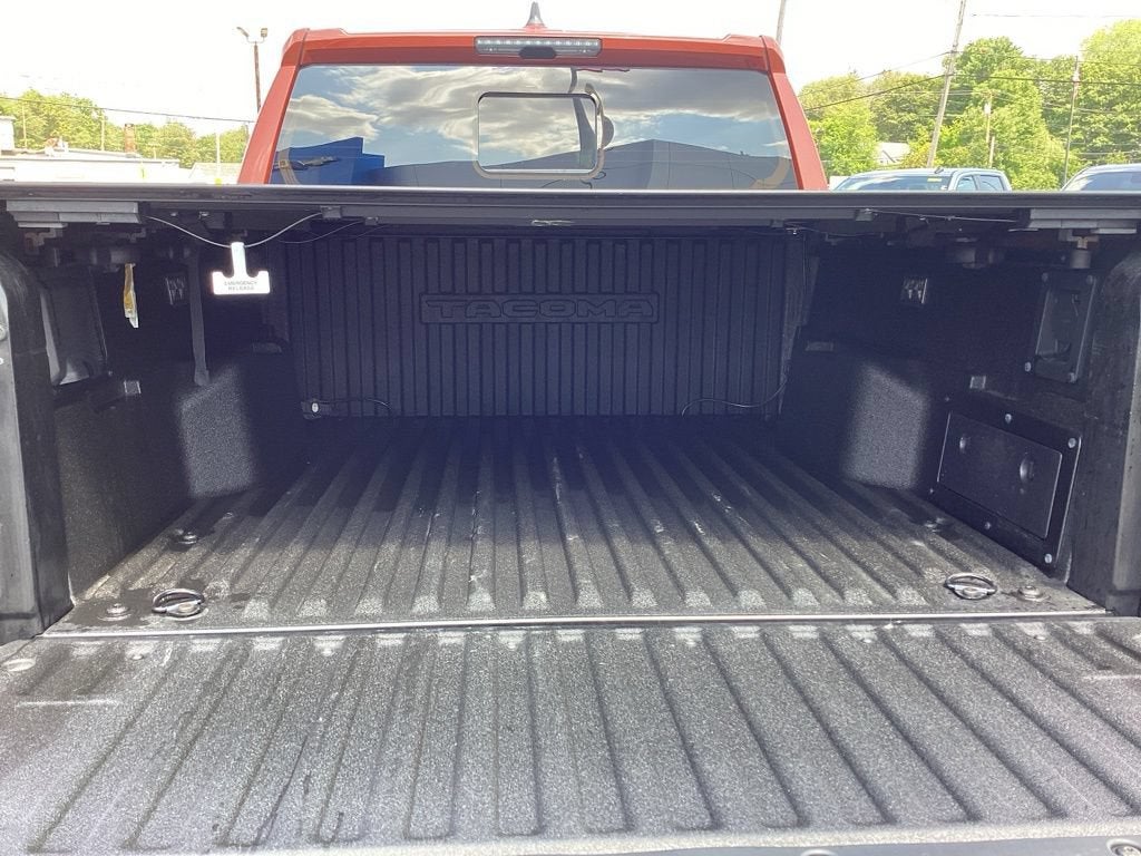 2025 Toyota Tacoma Hybrid TRD Off Road