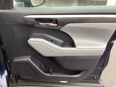 2022 Toyota Highlander Limited