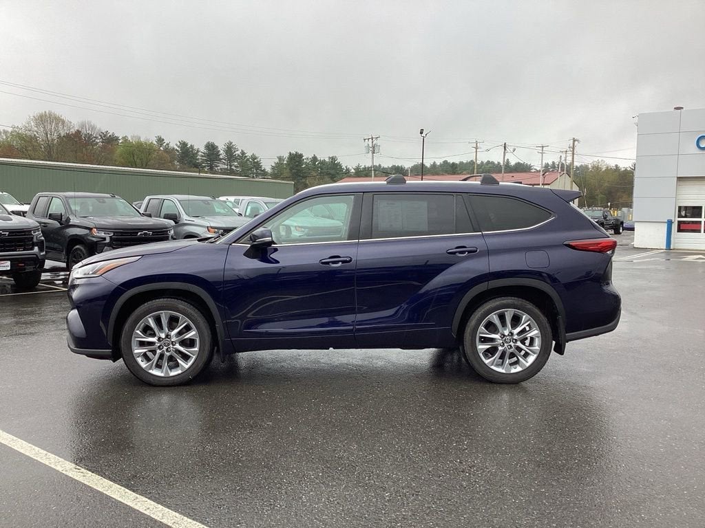 2022 Toyota Highlander Limited