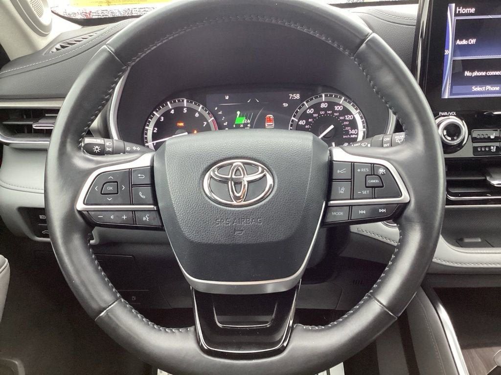 2022 Toyota Highlander Limited