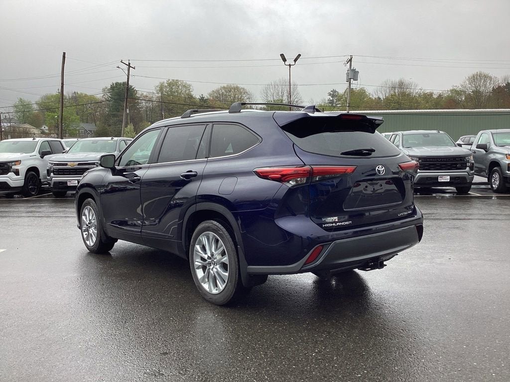 2022 Toyota Highlander Limited