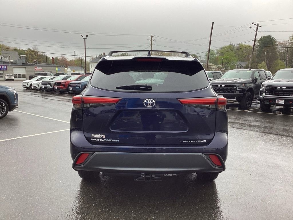 2022 Toyota Highlander Limited
