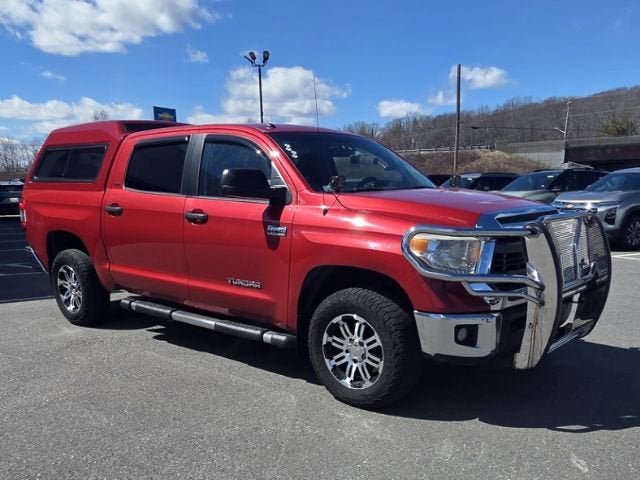 2014 Toyota Tundra 4WD Truck SR5