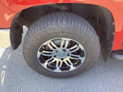 2014 Toyota Tundra SR5 5.7L V8
