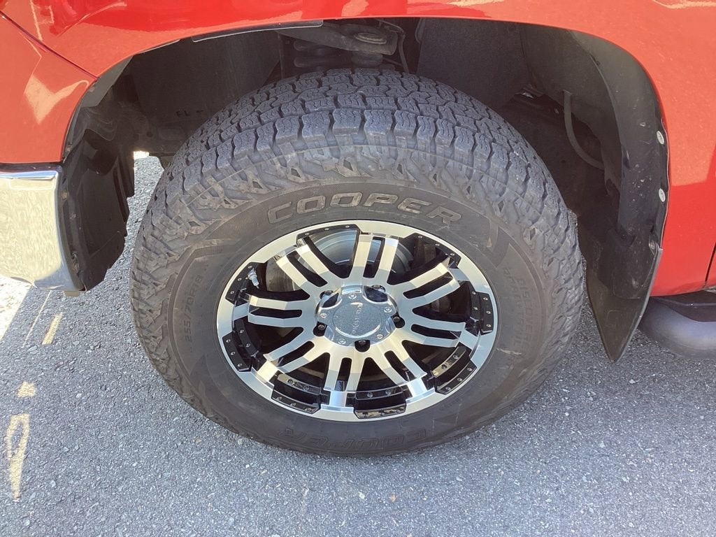 2014 Toyota Tundra SR5 5.7L V8
