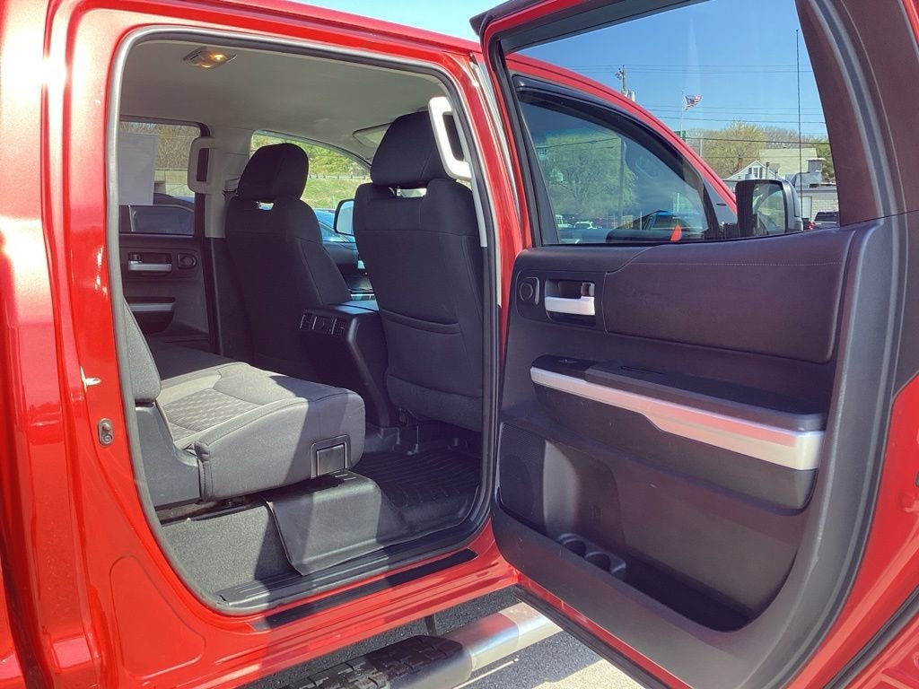 2014 Toyota Tundra SR5 5.7L V8