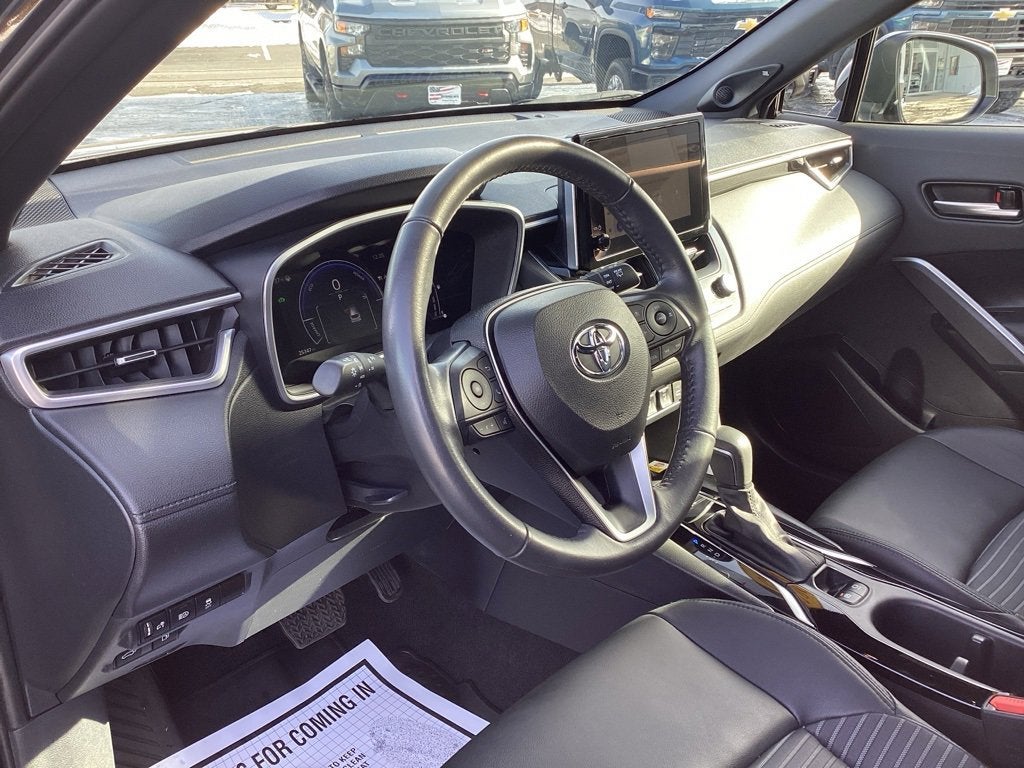 2023 Toyota Corolla Cross Hybrid S
